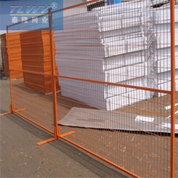 recinzione di costruzione in acciaio temporaneo