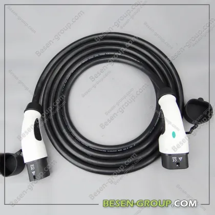 IEC 62196 Tipo 2 Mennekes Connector