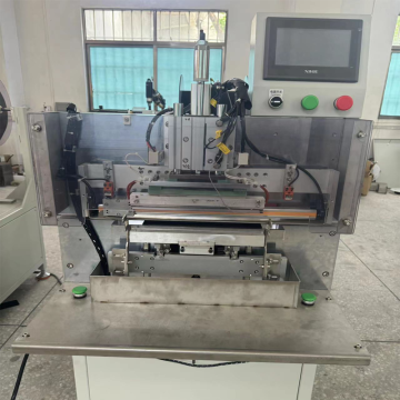 High-efficiency clothes hanger manufacturing machine