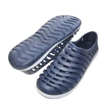 New Breathable Clogs Shoes for Men