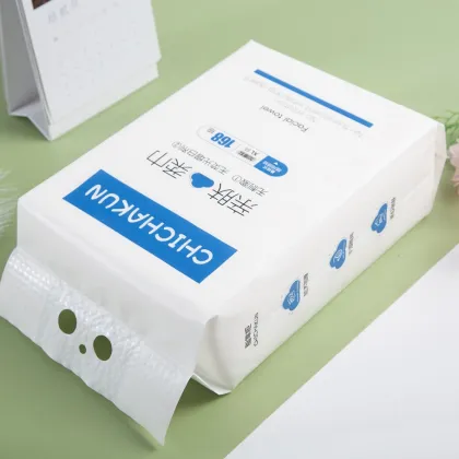 Non-Comedogenic Facial Cleansing Wipes