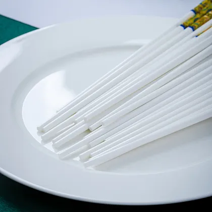 Jingdezhen Bone China Chopsticks: Anti-Scalding, Anti-Slip Ceramic Chopstick Set