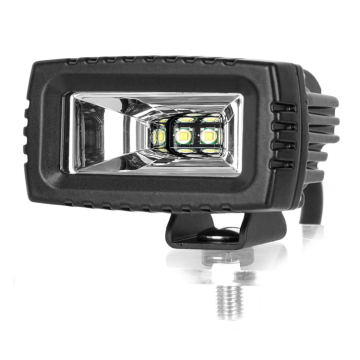 2,9 "kwadratowe światło robocze LED o mocy 20 W;