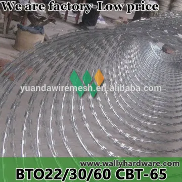 China Supplier PVC Coated & Galvanized Barbed Wire Roller for military south africa market