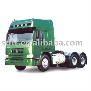 GREEN HOWO Tractor truck