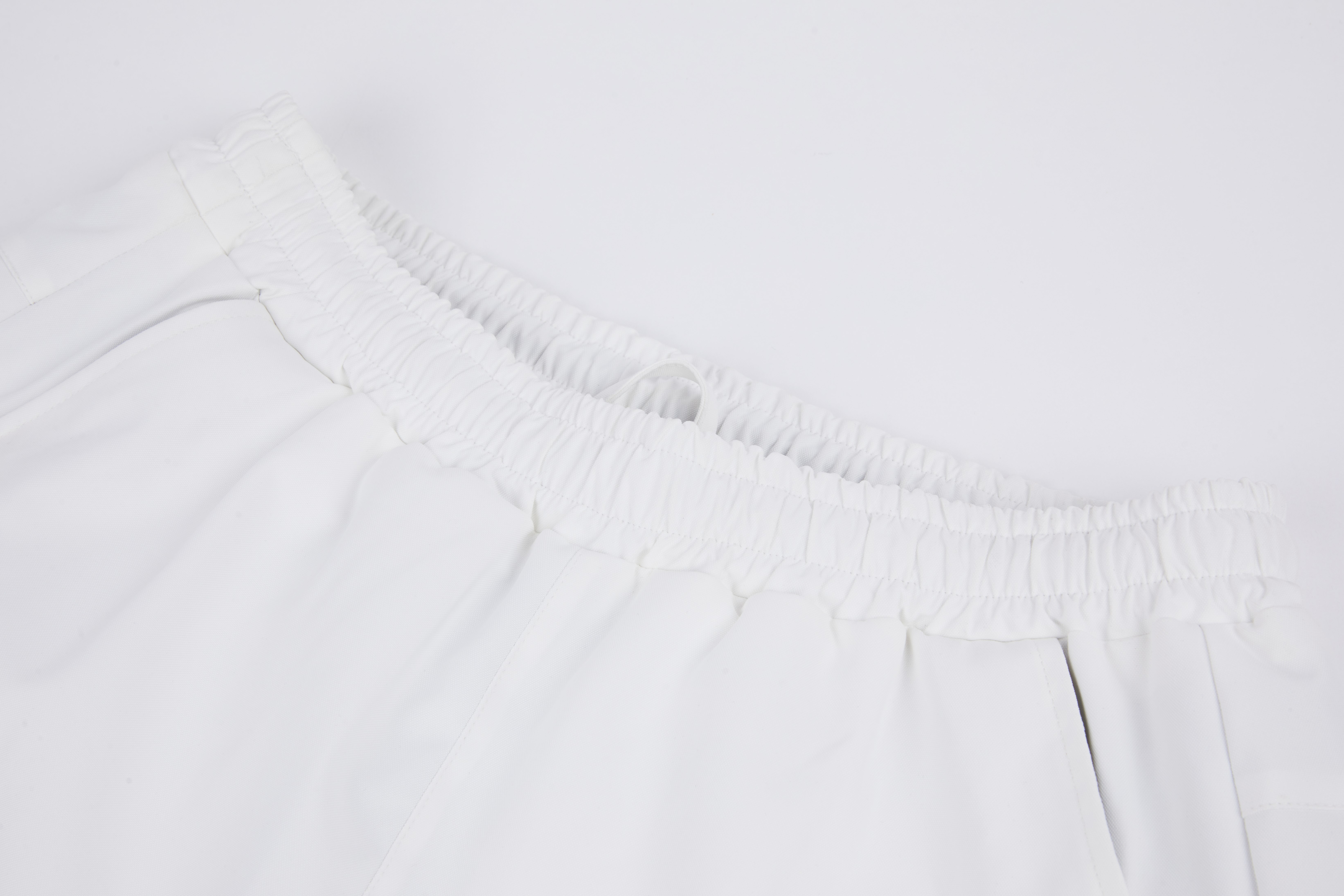 ski pants waist detail