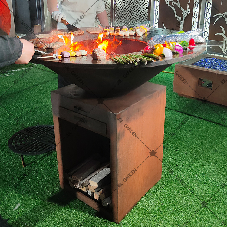 Outdoor kitchen charcoal corten grill