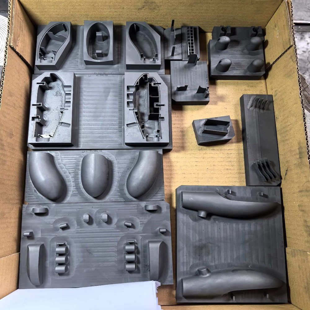 CNC graphite electrode processing4