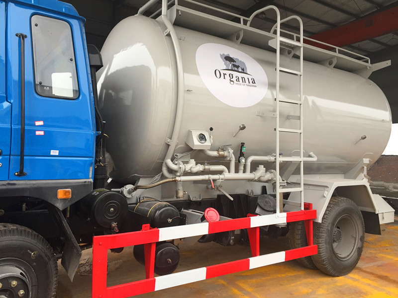 10000L Dongfeng Bulk Feed Tank Truck