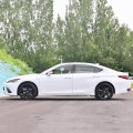 Средний и крупный три коробки седан Lexus es