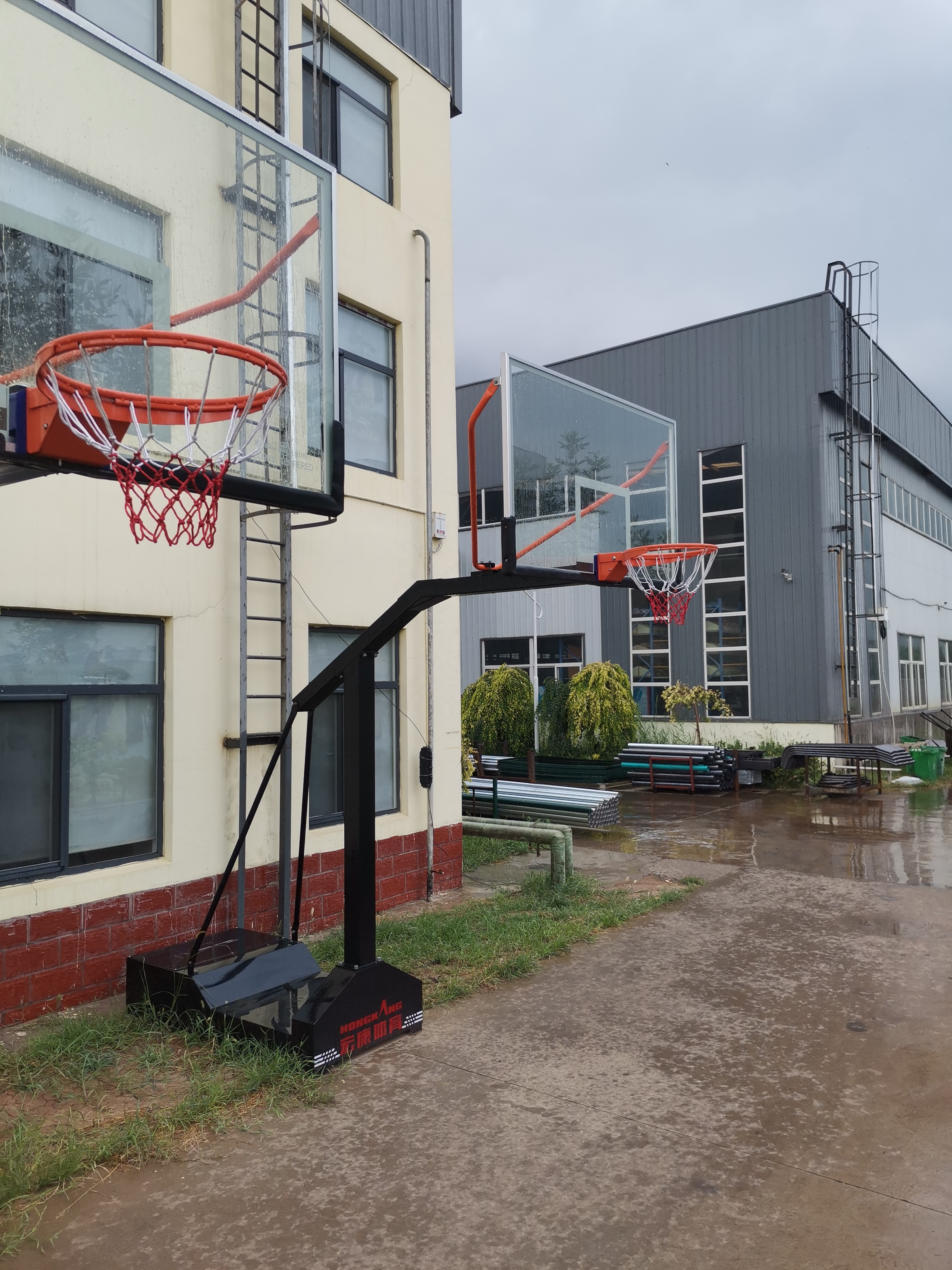 Professional Detachable Basketball Stand