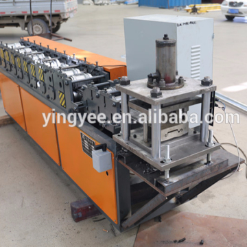 Rolltor Türrolle Metall Stahl Rollladen Maschine