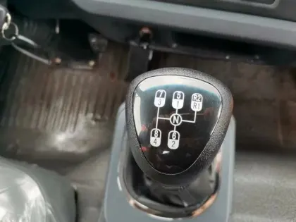 Suction-type sewer scavenger vacuum sewage suction truck