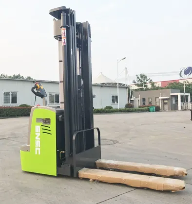 Material Handling Equipment Electric Stacker