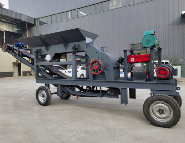 China Small Mobile Coal Limestone Powder Hammer Mill Diesel Crusher with Conveyor