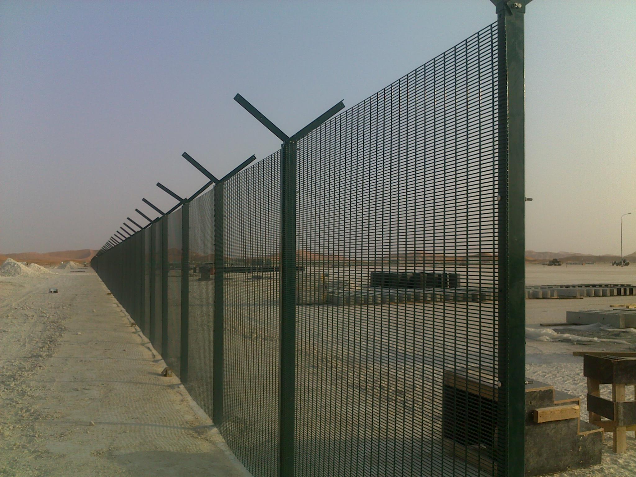 358 fence installation