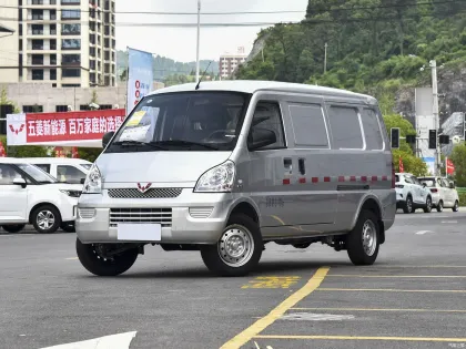 2023 Wuling Rongguang 1.5L Extended Electric Van: Specifications and Features