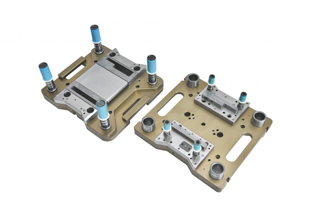 Li-ion battery Electrode Notching Mold