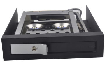 Single 2.5in hard Drives for 3.5In Tray less Hot Swap 	UNESTECH