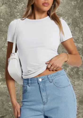 Cropped short-sleeved fitted T-shirt