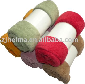 100% polyester blanket