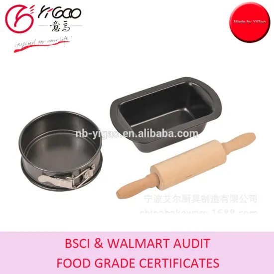 metal mini cake pan with wood rolling pin for child baking use