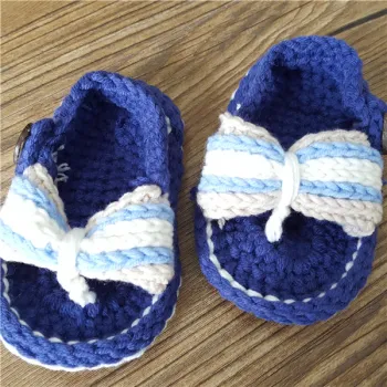 Factory-direct Selling Handmade Knitted Baby Booties