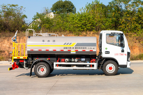 Dongfeng Dolika D7 Compressed Garbage Truck