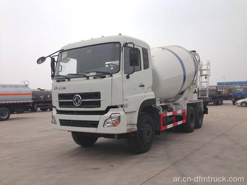 شاحنة خلط الخرسانة ذاتية التحميل Dongfeng 10T