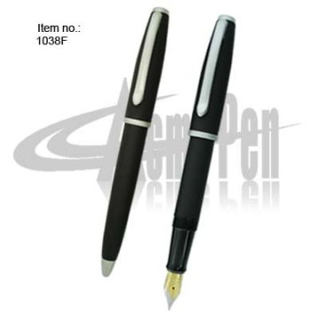 Elegant Rubberized Metal Fountain Pen