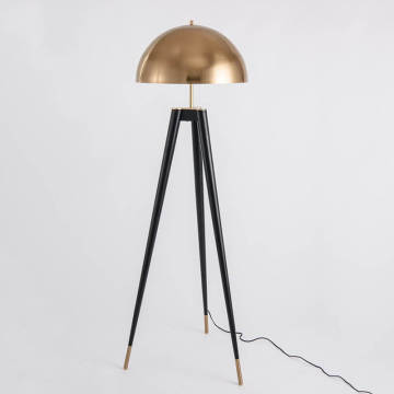Tripod Modern Floor Lamp Tripod Postmodern Metal Floor Lamp Standing Lamp Bedroom Factory