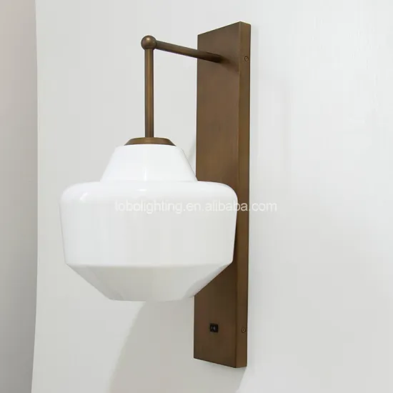 Marriott Fairfield Inn Guestroom King/Queen Room Headboard Wall Lamp