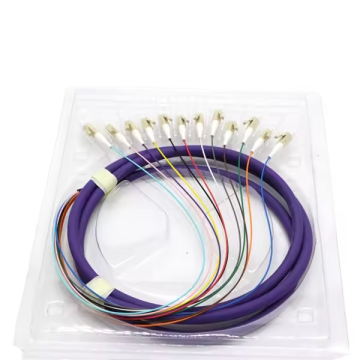 China Factory LC/UPC Simplex multimodo 12 núcleo 1M de fibra óptica PVC Pigtail