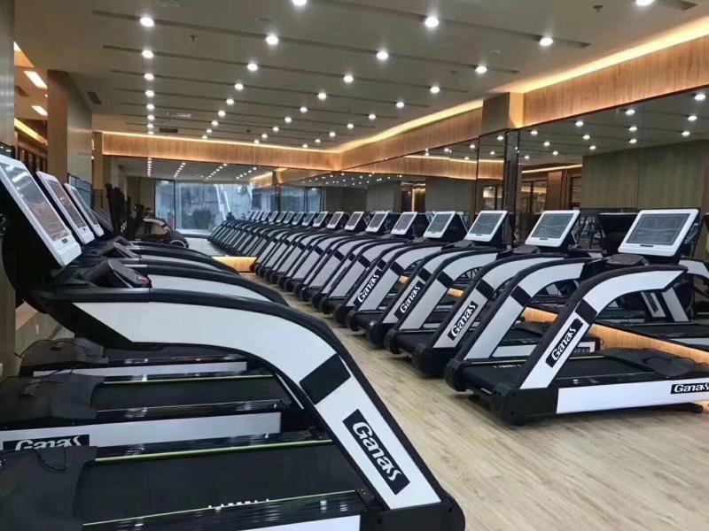 commercial treadmills