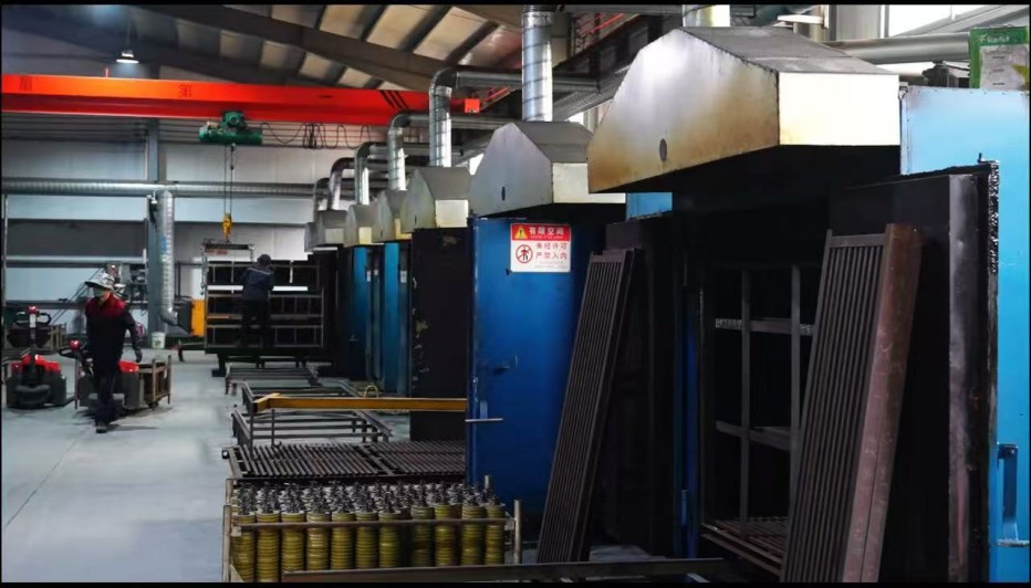 556b255da6c4f14de584930f3acbb1f8