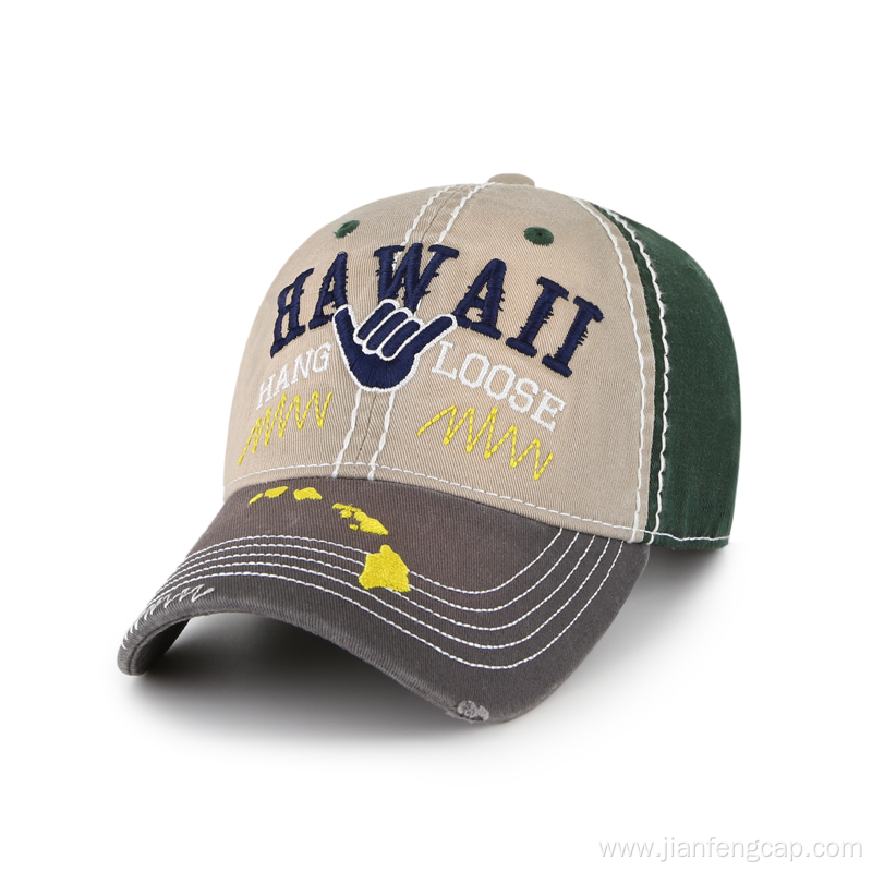 Souvenir baseball cap with thick and triangle stitches