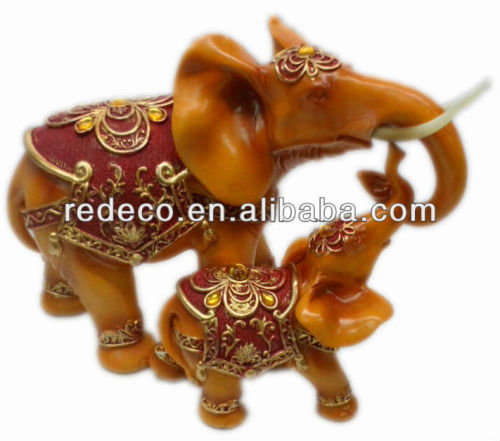 Resin family elephant souvenirs