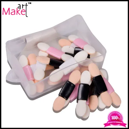 eyeshadow sponge & brush applicator