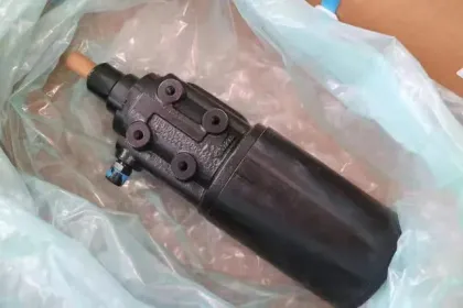 Komatsu Mining Truck HD785 Steering Valve 561-40-83300