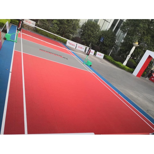 Piastrelle ad incastro per pavimenti esterni da basket Piastrelle per campi da tennis in PP