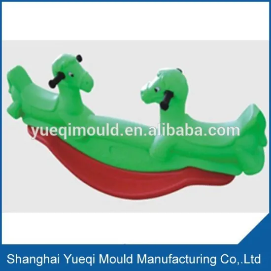 Customize Plastic Rotomolding Molds Shaking