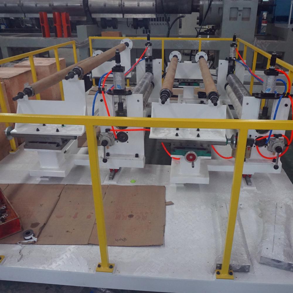 SPC Click Floor Production Line