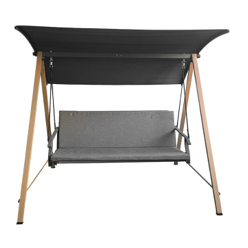 Уютные качели на открытом воздухе для расслабляющих моментов