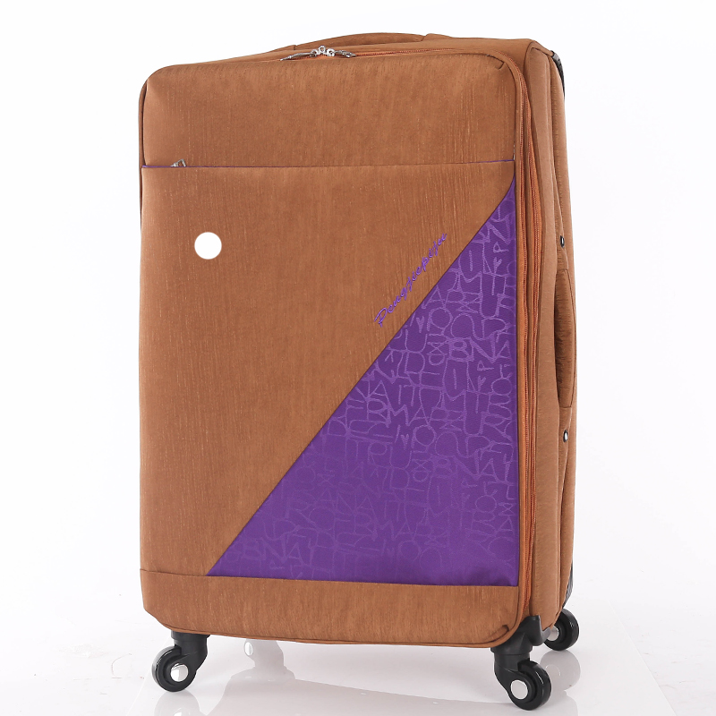 Functional travel suitcase 