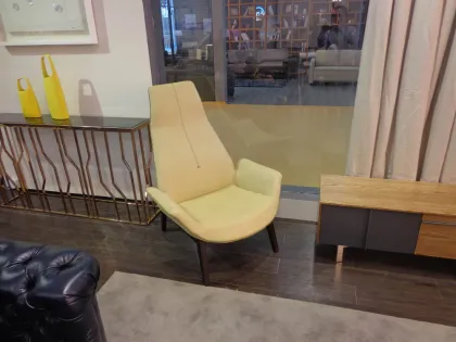 Poliform Italian design armchair with stool