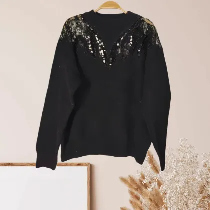 Luxury-Lite Glittering Diamond V-Neck Black Sweater