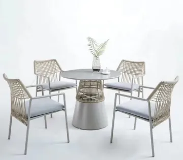 New Outdoor Dining Tables and Furniture