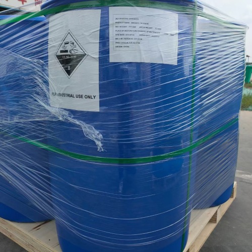 Benzoyl chloride CAS number 98-88-4 wide application