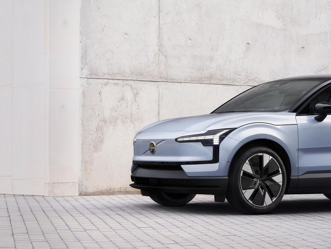 Новый Small Pure Electric Suv Ex30 от Volvo выпускает свое первое шоу  Global First Show