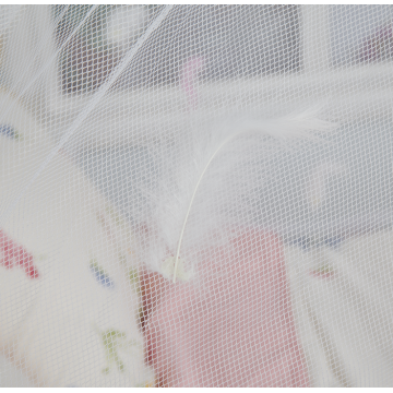 Elegant Round White Feather Decorate Netting